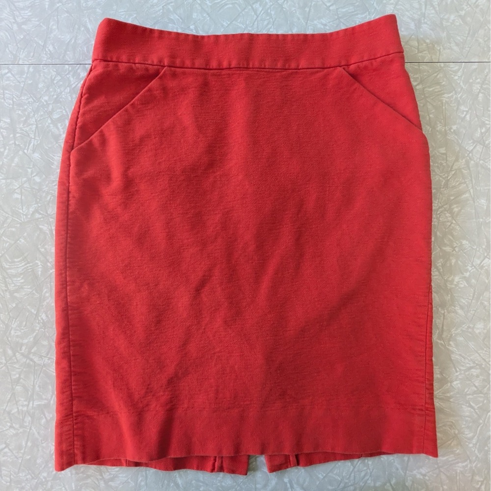 J.Crew The Pencil Skirt Red Cotton Textured Knee Length Slant Pockets Sz 8